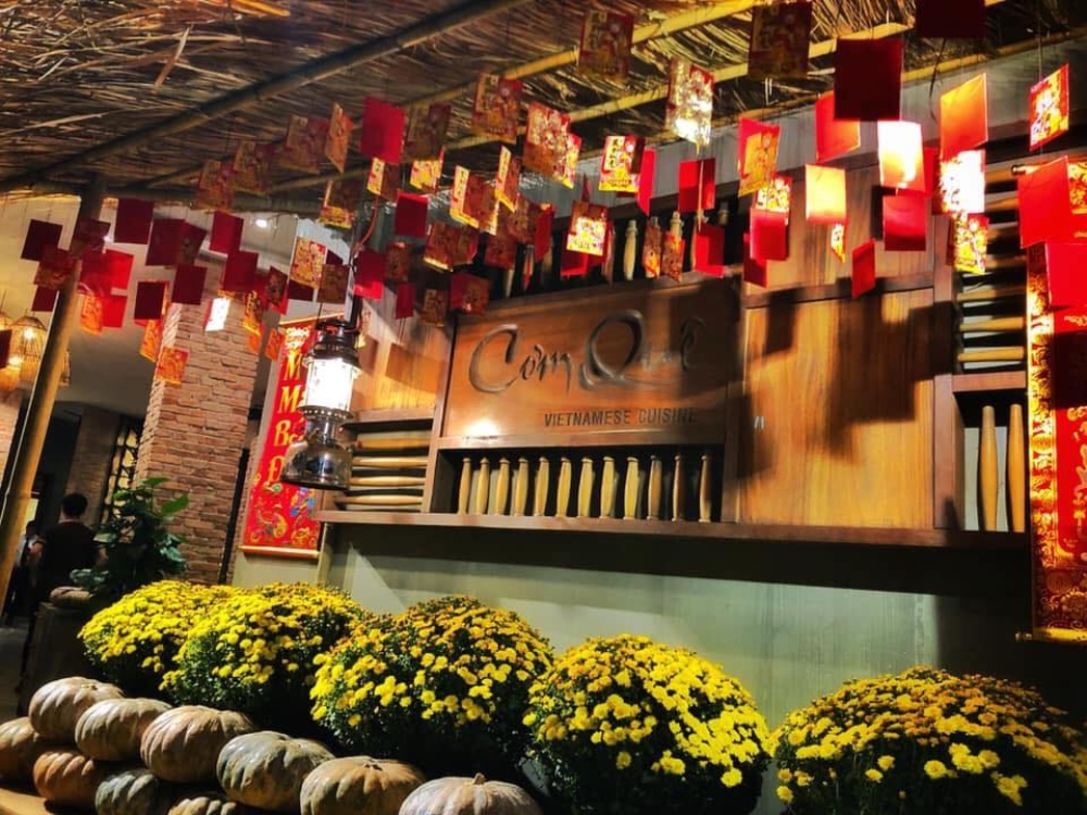 Đôi nét về nhà hàng (không gian, menu)